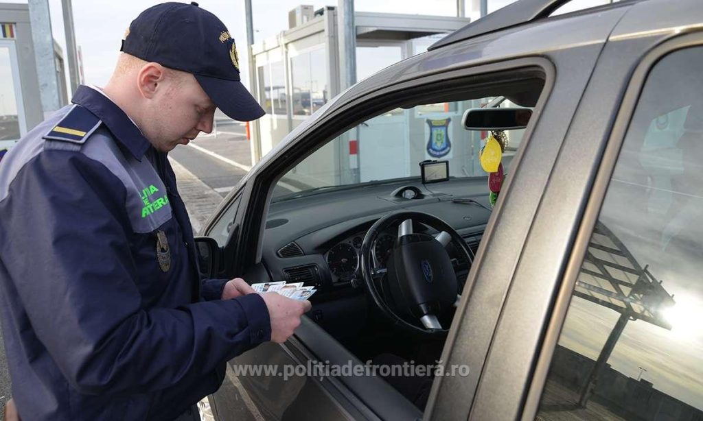 În ultimele 24 de ore au intrat în România peste 87.000 de persoane, dintre care 6.743 cetăţeni ucraineni