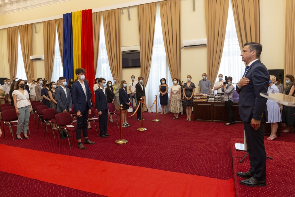 Festivități organizate de Primăria Municipiului Iași pentru elevii care au luat 10 la Evaluarea Naţională și la Bacalaureat
