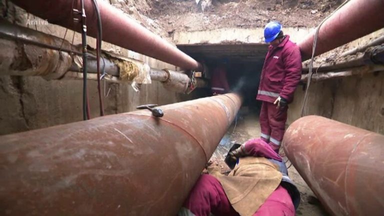 Furnizarea de căldură, sistată la sute de blocuri