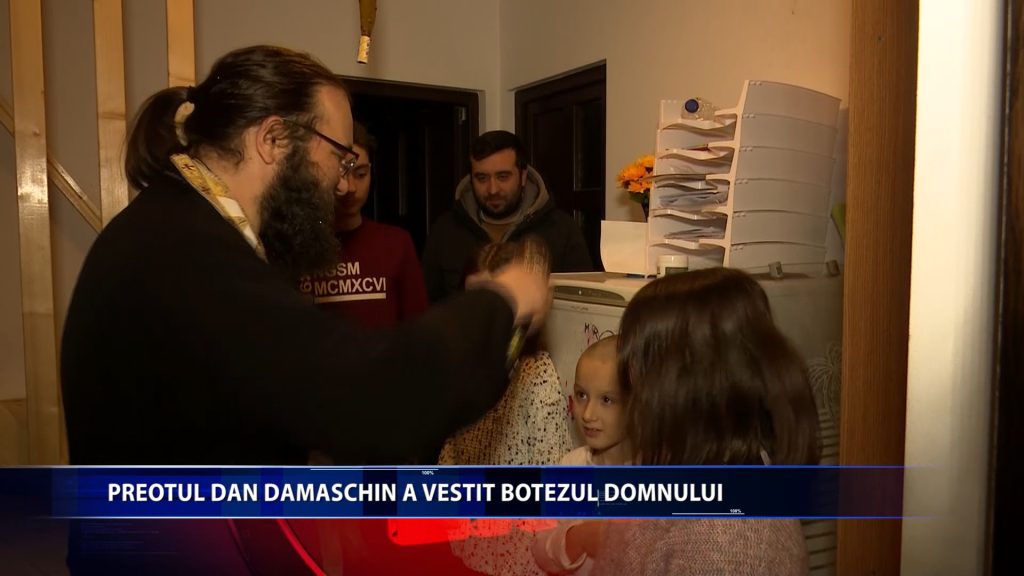PREOTUL DAN DAMASCHIN A VESTIT BOTEZUL DOMNULUI