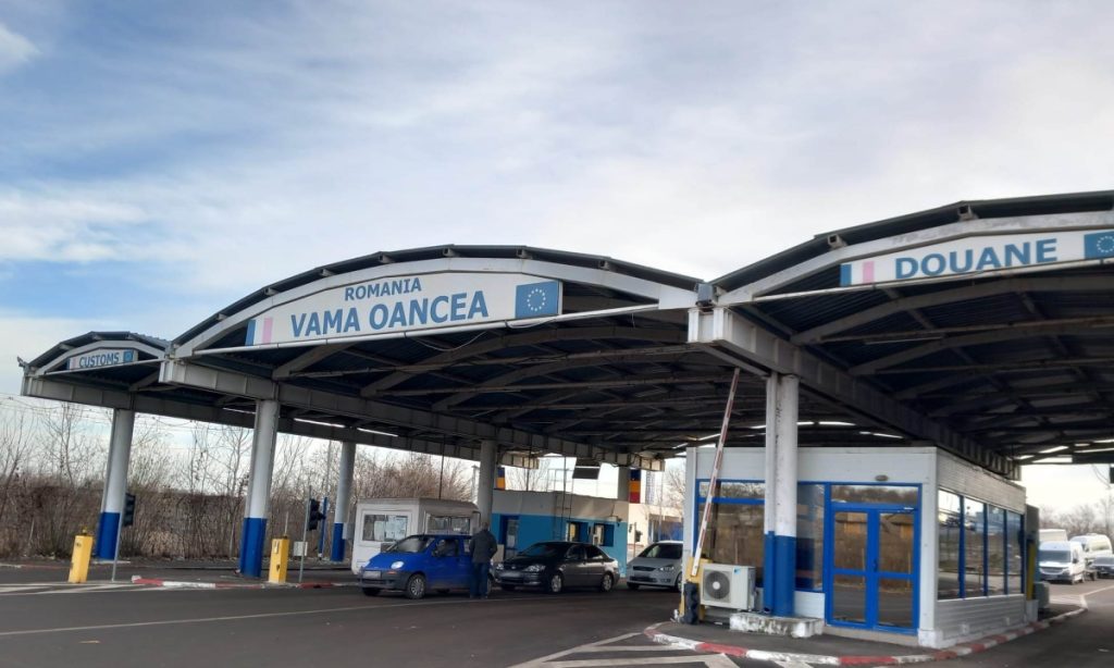 A încercat vigilența polițiștilor de frontieră, modificând valabilitatea termenului ITP