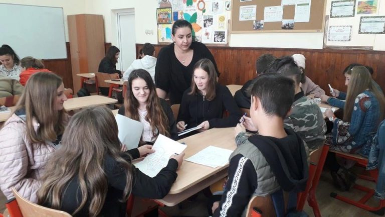 Cunoaște-te bine! Invitația ACVO pentru liceenii din Pașcani