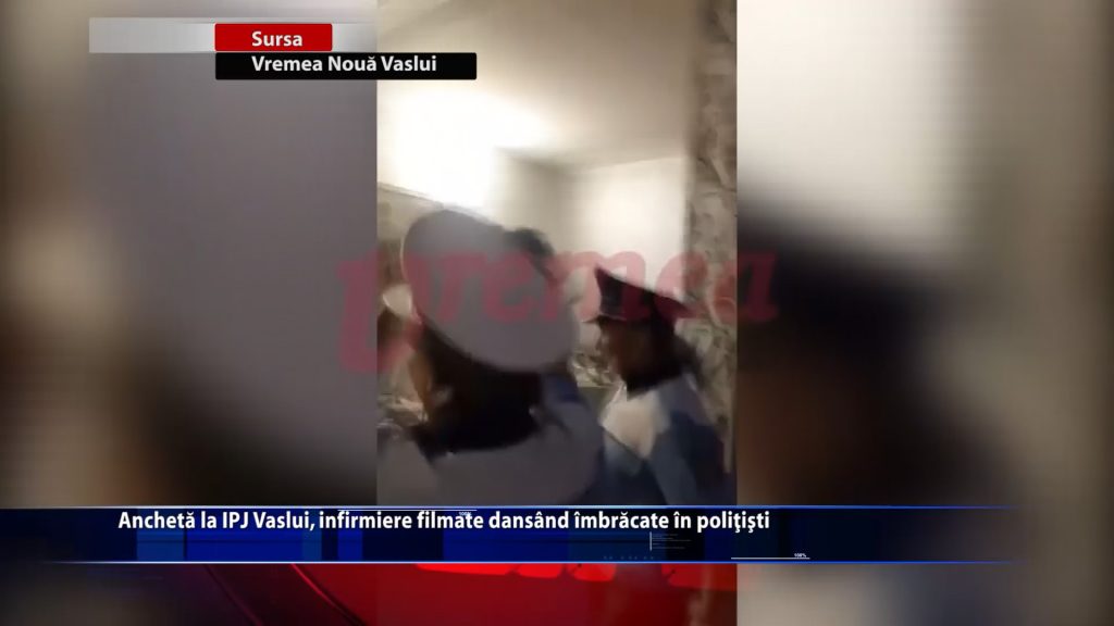 Politistii vasluieni incearca sa afle cum au ajuns cele doua uniforme la cele doua infirmiere