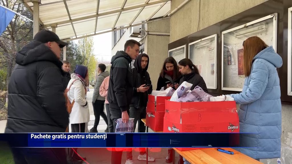 Pachete gratis pentru studenti