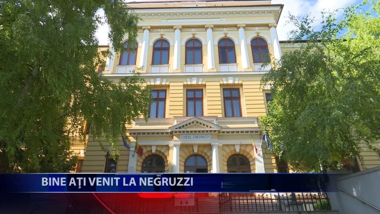 130 de elevi vor urma ciclul gimnazial la Colegiul National ,,Costache Negruzzi” Iasi
