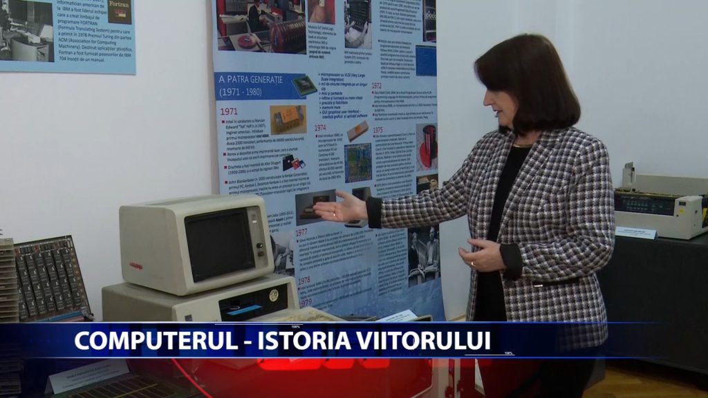EXPOZITIE CU EVOLUTIA CALCULATOARELOR LA PALATUL CULTURII