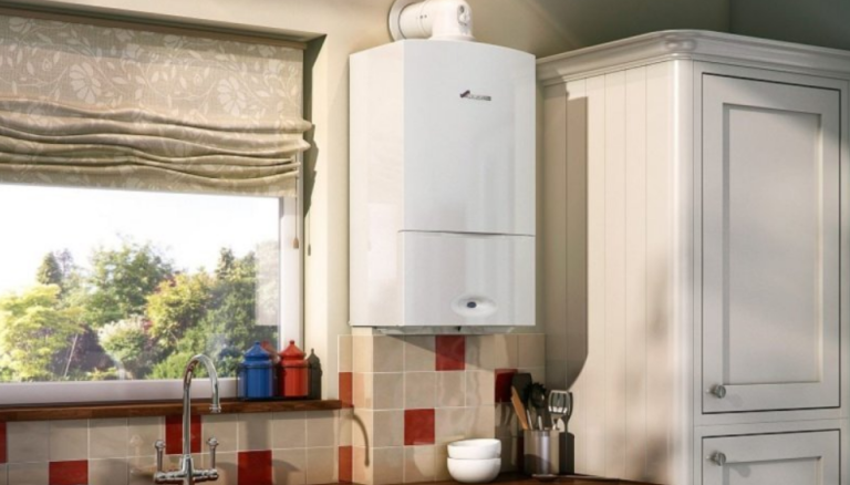 Centralele termice de apartament, interzise dacă au coşuri de fum individuale