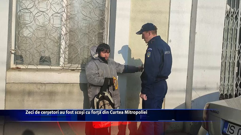Zeci de cersetori au fost scosi cu forta din Curtea Mitropoliei