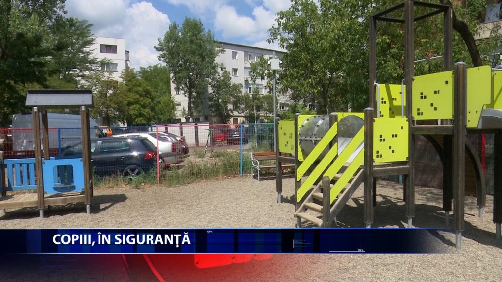 Primaria Iasi monteaza camere de in mai multe parcuri de joaca pentru copii