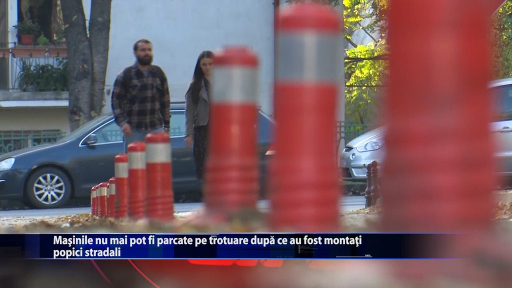 Masinile nu mai pot fi parcate pe trotuare dupa ce au fost montati popici stradali