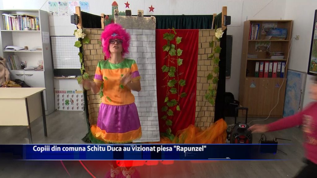Copiii din comuna Schitu Duca au vizionat piesa „Rapunzel”