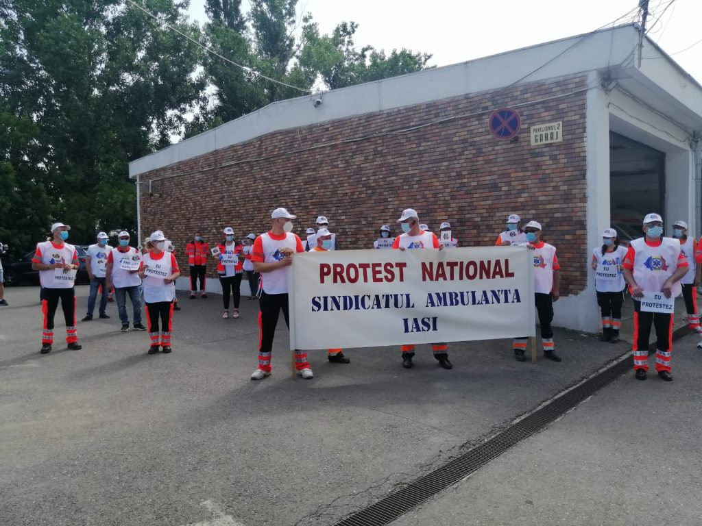 Protest al angajatilor de la serviciile de Ambulanta. Cele cinci nemultumiri ale sindicalistilor