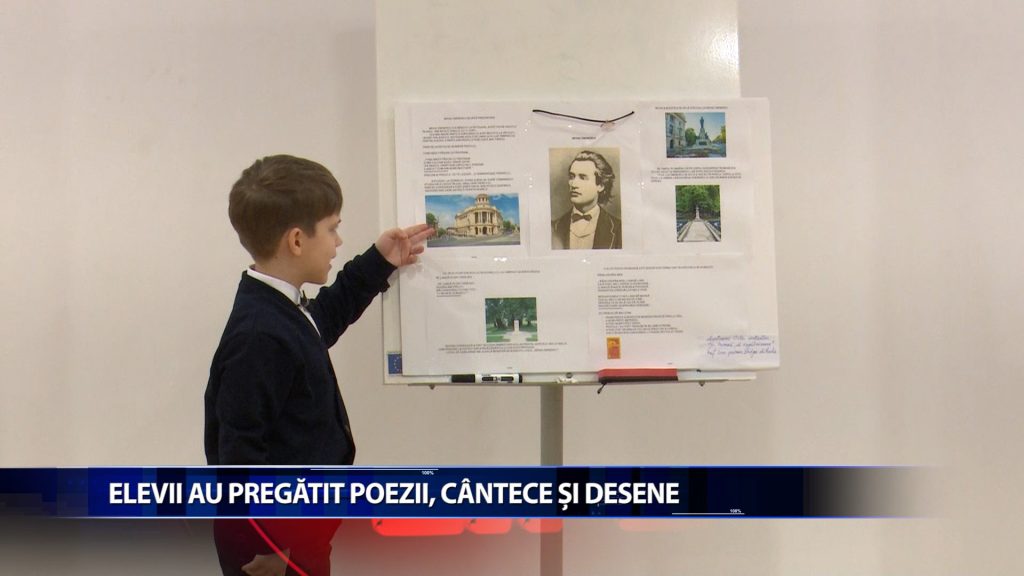 ELEVII AU PREGATIT POEZII, CANTECE SI DESENE
