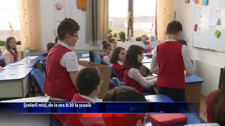 Scolarii mici, de la ora 8.30 la scoala