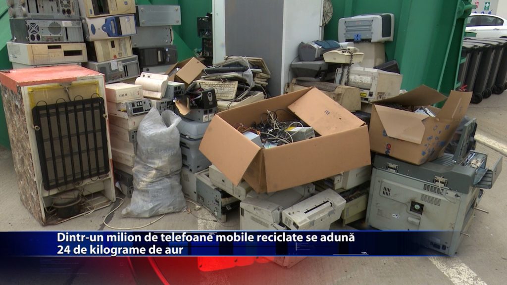 Dintr-un milion de telefoane mobile reciclate se adună 24 de kilograme de aur