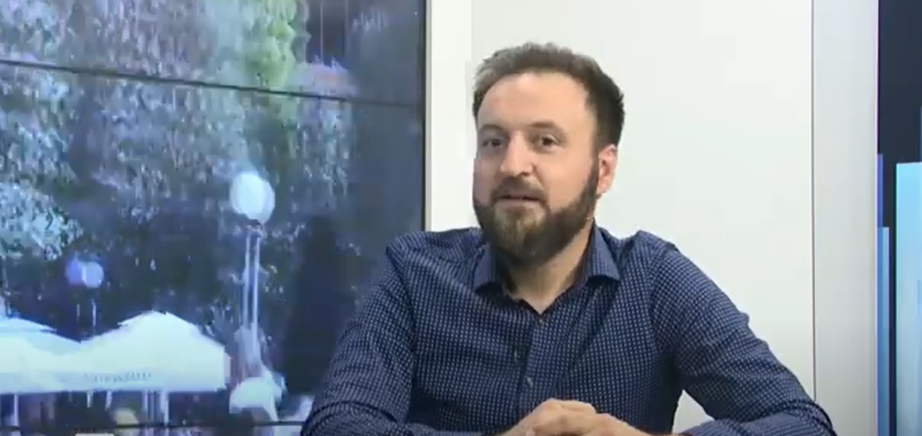 Iașul te vede | SENZORIA TREZEȘTE SIMȚURILE ÎN ACEASTĂ VARĂ / Rock’n’Iași / Cenaclul Flacăra