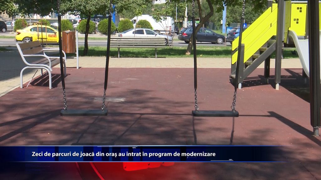 Zeci de parcuri de joaca din oras au intrat in program de modernizare