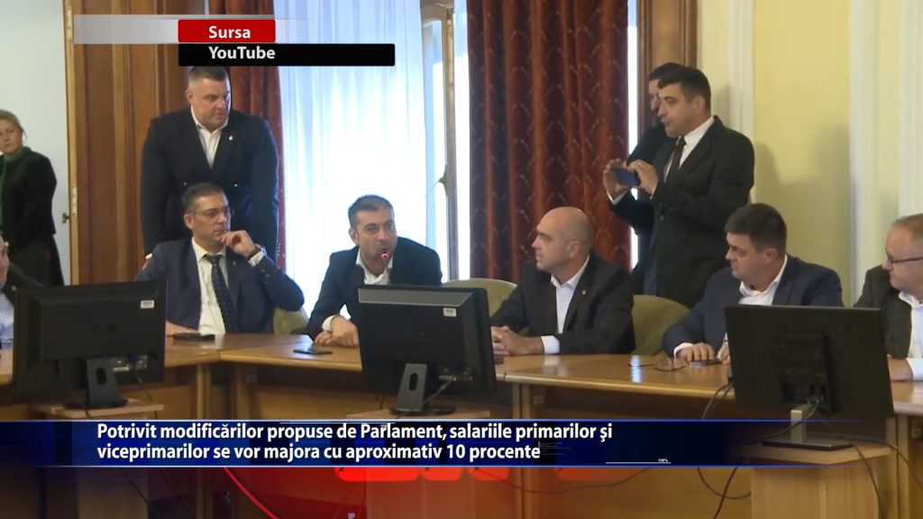 Potrivit modificarilor propuse de Parlament, salariile primarilor si viceprimarilor se vor majora cu aproximativ 10 procente