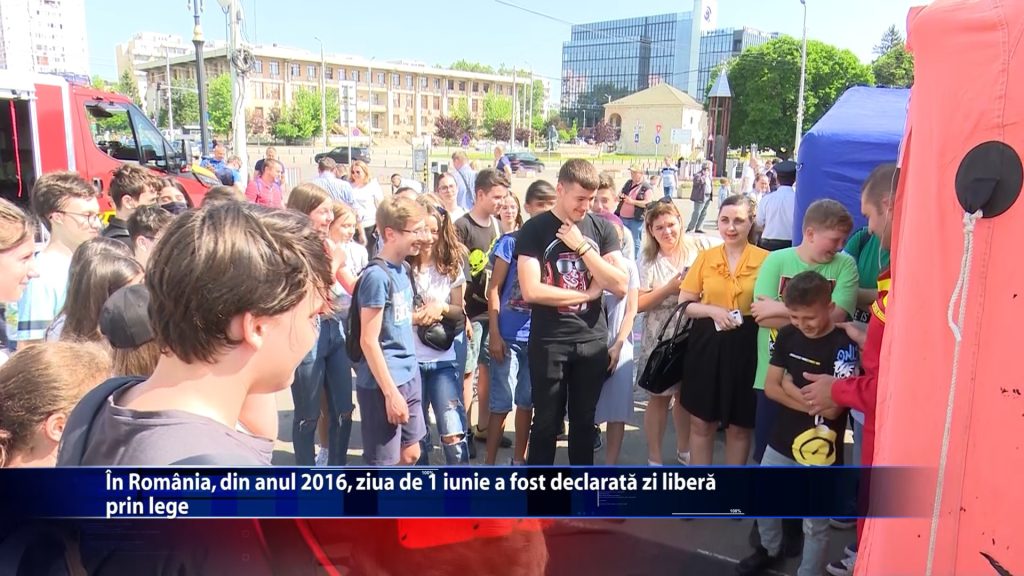 In Romania, din anul 2016, ziua de 1 iunie a fost declarata zi libera prin lege