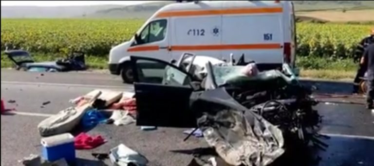 VIDEO. Accident grav pe DN28 la Războieni