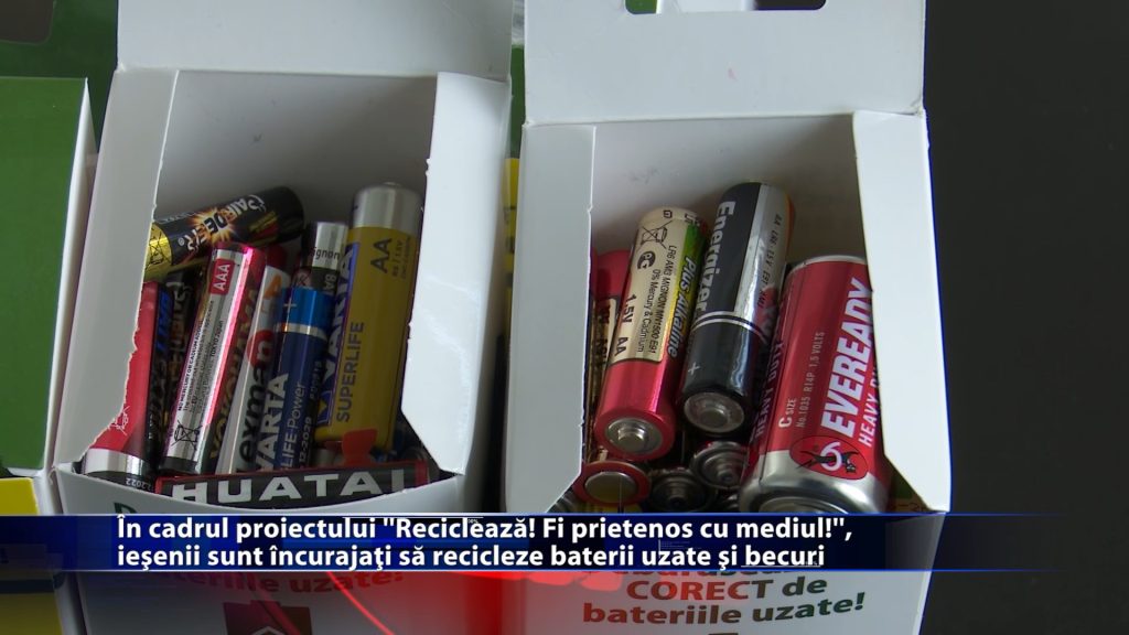 In cadrul proiectului „Recicleaza! Fii prietenos cu mediul!”, ieșenii sunt încurajați să recicleze baterii uzate și becuri