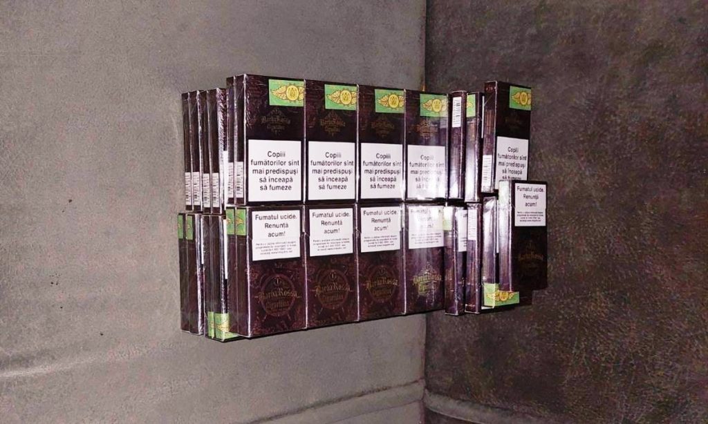 Ţigări de contrabandă cu destinaţia București, confiscate la frontieră