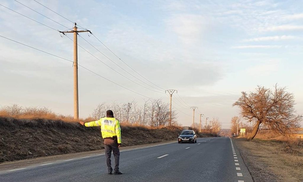 Lucrări penale pentru doi soţi, care au săvârșit infracțiuni la regimul circulației rutiere