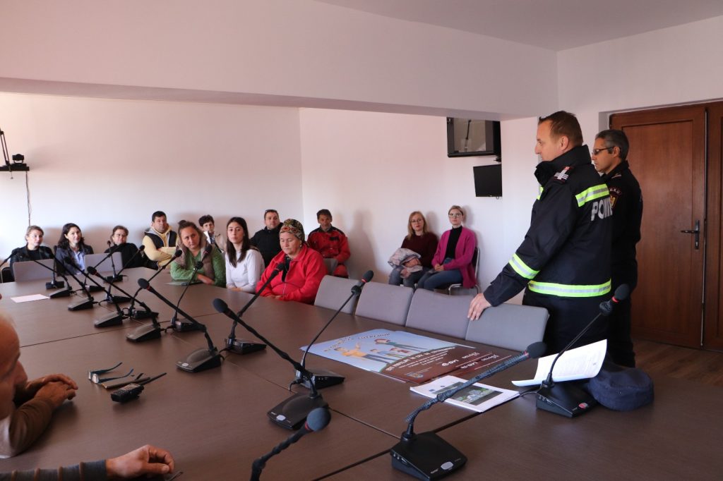 Inspectoratul pentru Situaţii de Urgenţă ”Mihail Sturdza” al judeţului Iaşi a organizat activități de Ziua Interațională ShakeOut