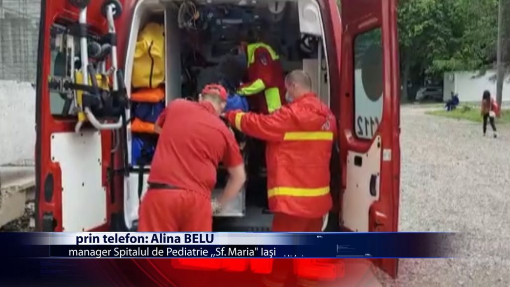 Fata lovita de tren si operata 30 de ore a fost externata din Spitalul de Copii
