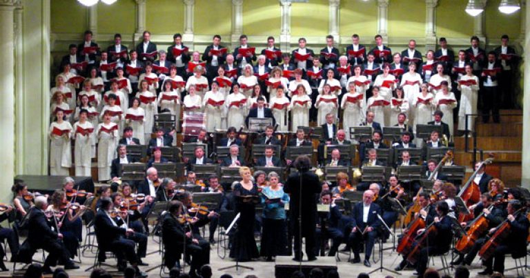 Astăzi începe la Iaşi, Festivalul Muzicii Româneşti