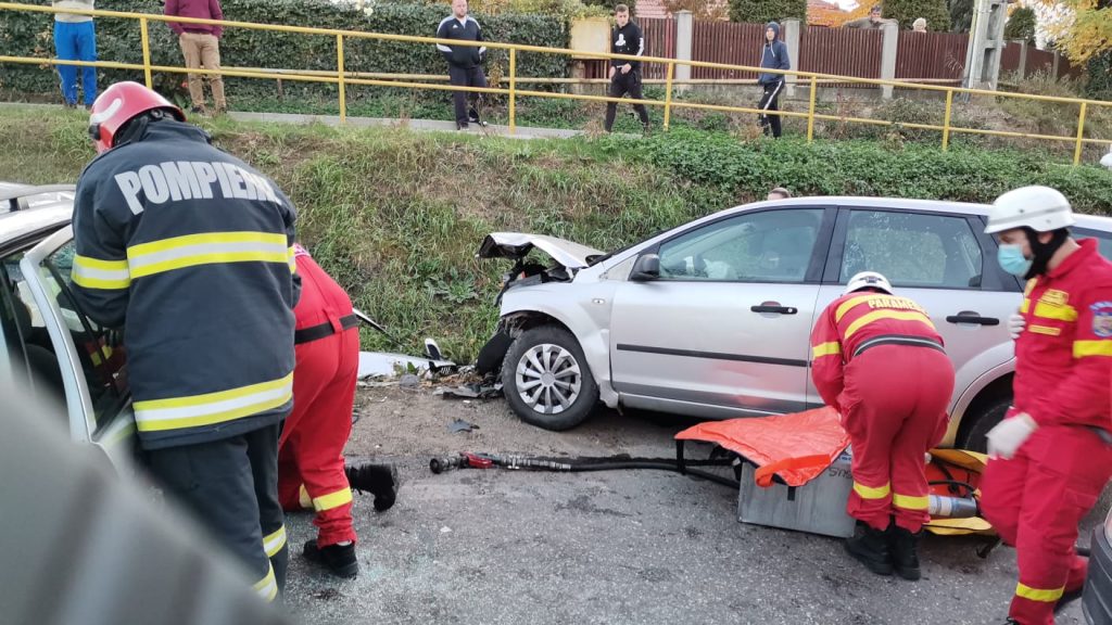 Trei victime în urma unui accident care a avut loc la Tomești