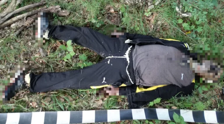 Un bărbat a murit în stradă, în zona Podu Roș