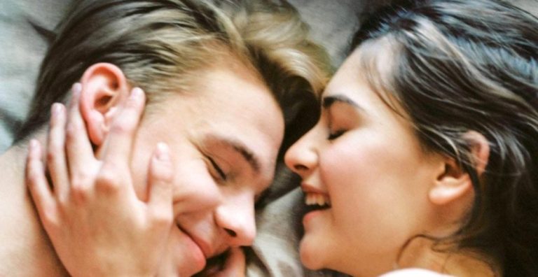 15 semne că partenera te înşală – care sunt cele două motive ale infidelităţii