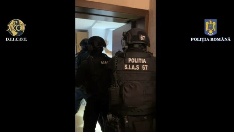 Adolescent ieșean audiat la DIICOT sub acuzația de pornografie infantilă și șantaj