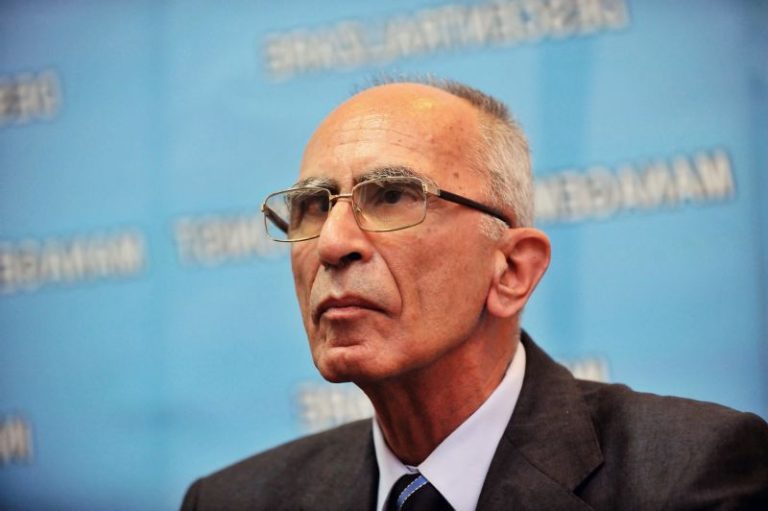 Epidemiologul Molnar Geza: Vom depăși al doilea vârf în 2 săptămâni. Persoanele infectate trebuie izolate