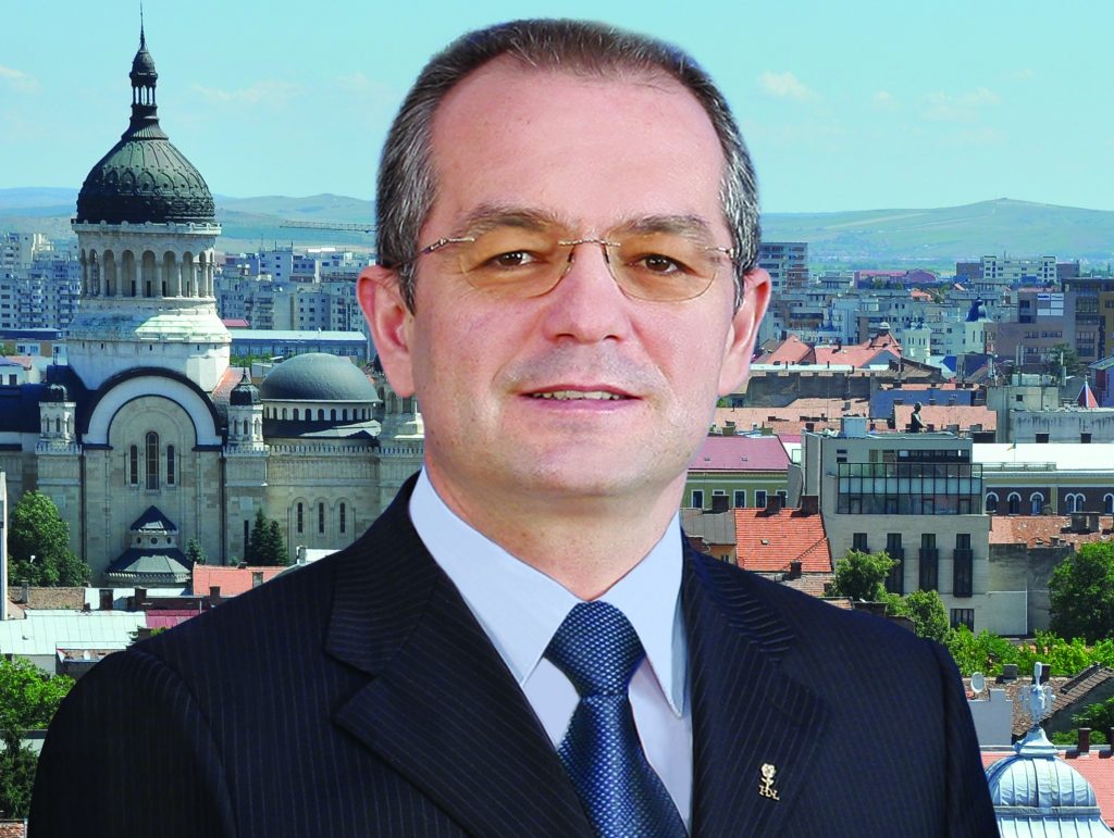 Primarul Emil Boc anunţă stadiul metroului din Cluj: Vom lansa licitaţia de execuţie şi construcţie. Peste 10 ani sigur vom avea metrou în Cluj. Surpriză! Pe lângă metrou, va exista şi un tren metropolitan