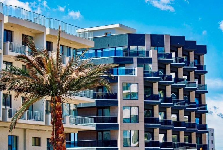 Impresionant! Câți lei costă o singură noapte de cazare în hotelul Simonei Halep din Mamaia