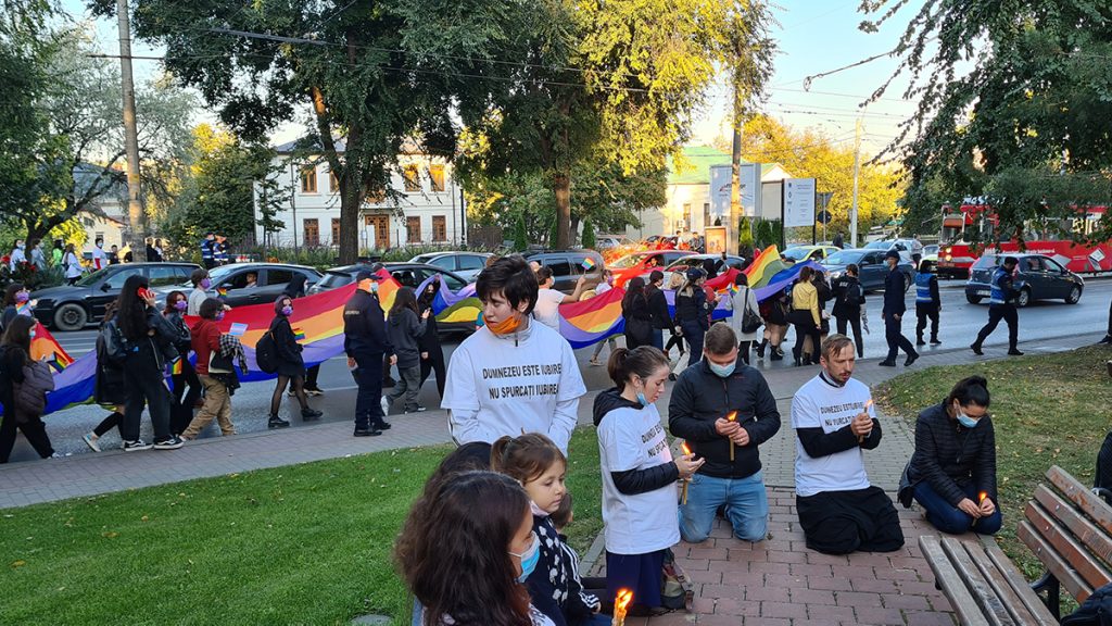 Dan Damaschin: ”îi asigurăm pe membrii comunității LGBTQ de toată compasiunea și dragostea noastră în Domnul Iisus Hristos”