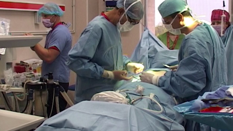 Familia unei femei de 49 de ani aflata in moarte cerebrala a fost de acord cu prelevarea de organe