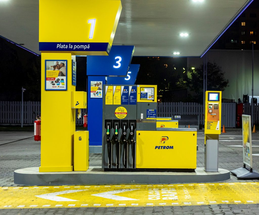Petrom a redus din nou prețurile luni, 8 august, la trei zile de la precedenta ieftinire