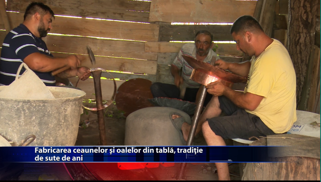 Fabricarea ceaunelor și oalelor din tablă, tradiție de sute de ani
