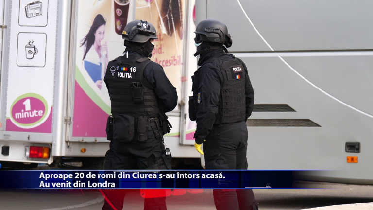 Aproape 20 de rromi din Ciurea s-au intors acasa. Au venit din Londra