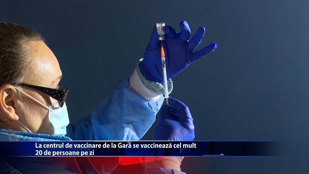 La centrul de vaccinare de la Gara se vaccineaza cel mult 20 de persoane pe zi