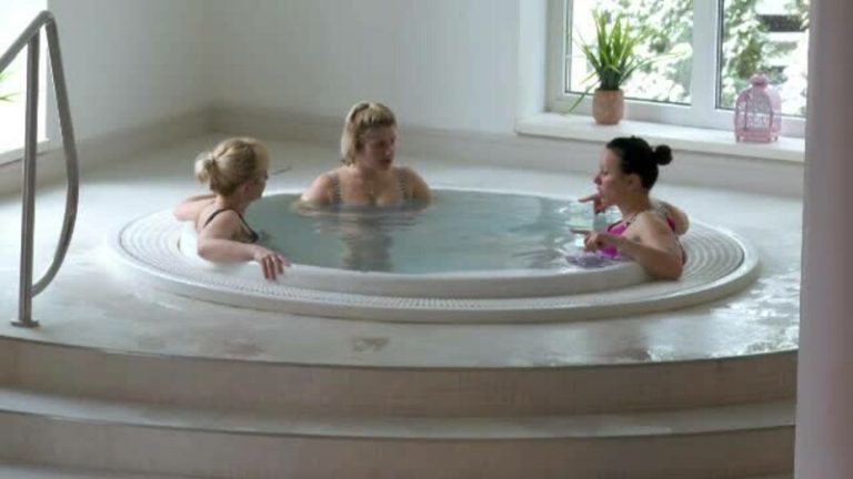 Pregătiri intense pentru vacanța de 1 decembrie. Cu ce oferte vin hotelierii