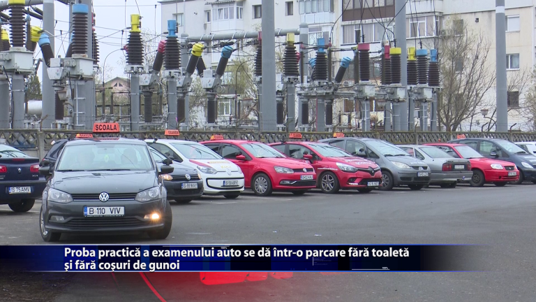 Proba practica a examenului auto se da intr-o parcare fara toaleta si fara cosuri de gunoi