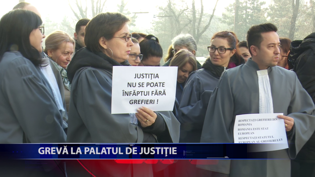 Grefierii au protestat dupa eliminarea pensiilor speciale
