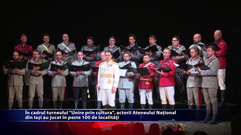 In cadrul turenului „Unire prin cultura”, actorii Ateneului National din Iasi au jucat in peste 100 de localitati