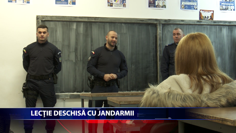 Elevii Liceului tehnologic UCECOM ”Spiru Haret” au avut ora deschisa cu jandarmii