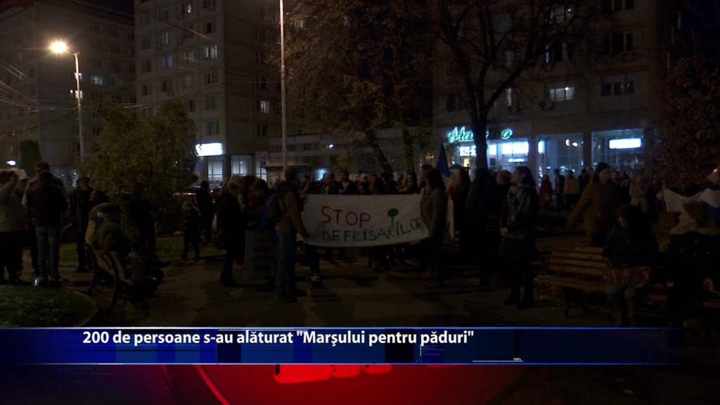 200 de persoane s-au alaturat „Marsului pentru paduri”