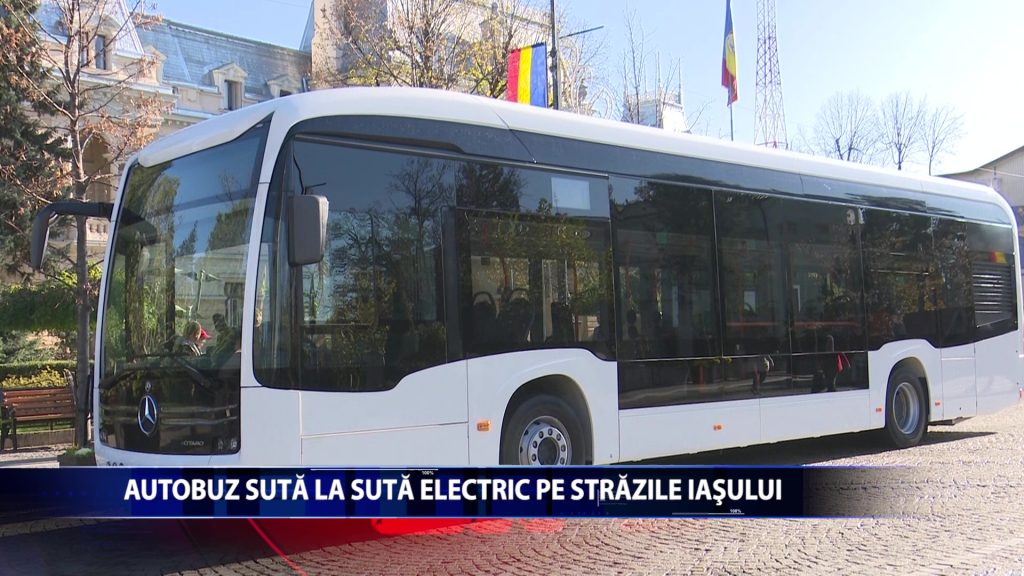 Pe strazile din Iasi a circulat pentru o ora un autobuza urban suta la suta electric